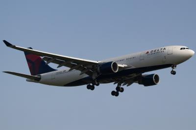 Photo of aircraft N854NW operated by Delta Air Lines