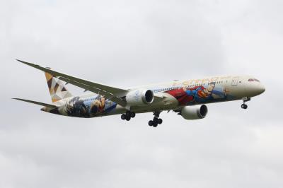 Photo of aircraft A6-BMA operated by Etihad Airways