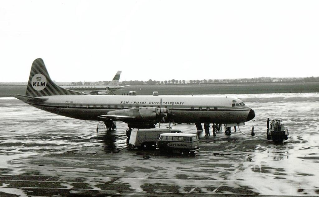 Photo of aircraft PH-LLI operated by KLM Royal Dutch Airlines