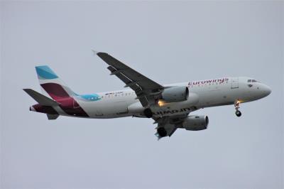 Photo of aircraft D-ABNK operated by Eurowings
