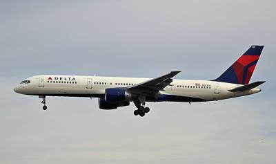 Photo of aircraft N507US operated by Delta Air Lines