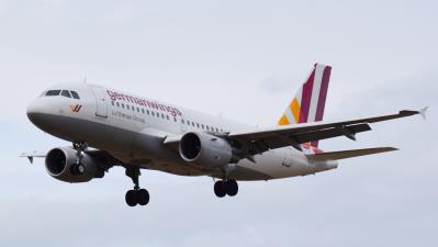 Image of aircraft registration D-AKNL - A A319-112 operated by Germanwings