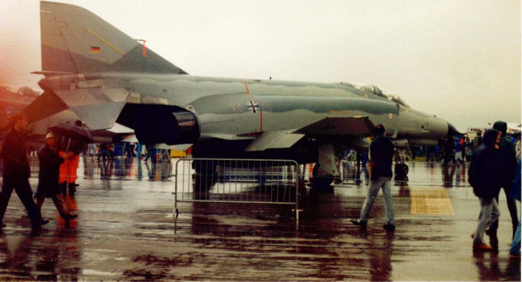 Photo of aircraft 37+71 operated by German Air Force (Luftwaffe)