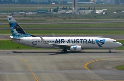 Photo of aircraft F-ONGB operated by Air Austral