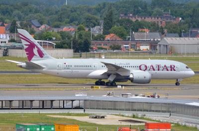 Photo of aircraft A7-BCV operated by Qatar Airways