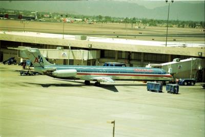 Photo of aircraft N472AA operated by American Airlines