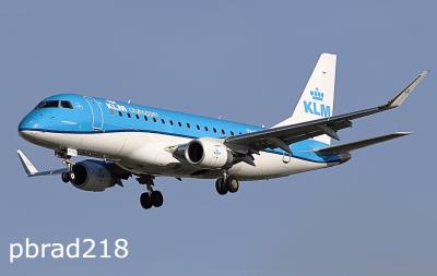 Image of aircraft registration PH-EXO - A ERJ-175STD (ERJ-170-200) operated by KLM Cityhopper