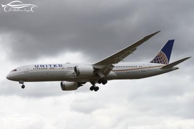 Image of aircraft registration N27965 - A 787-9 Dreamliner operated by United Airlines