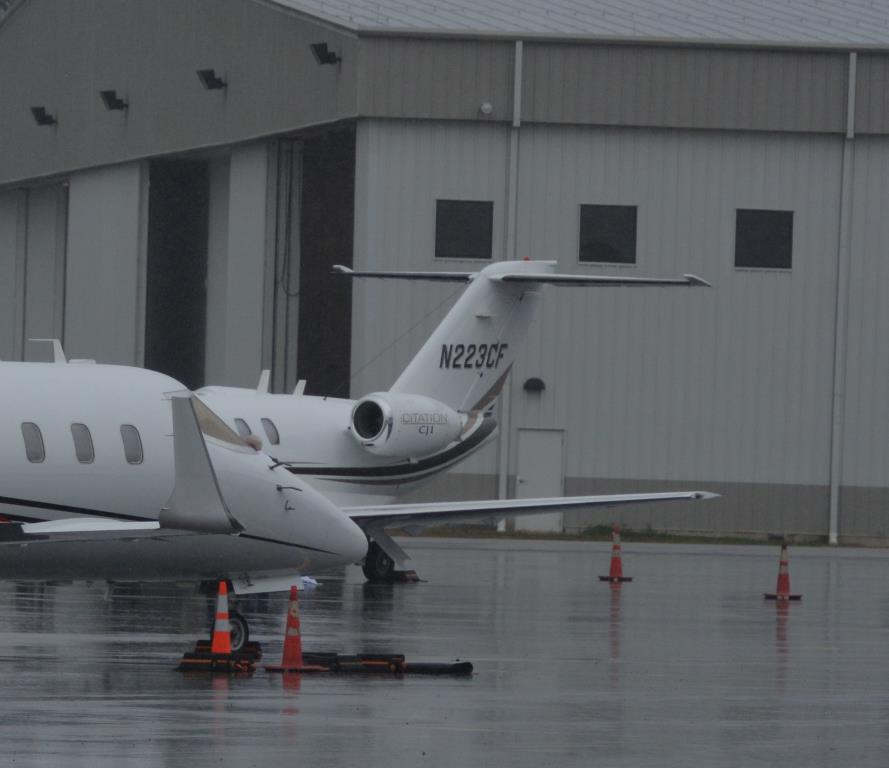 Photo of aircraft N223CF operated by B & C Blue Sky II LLC