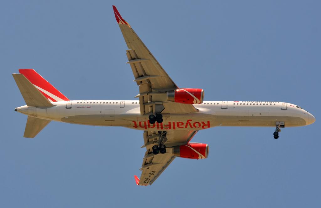 Photo of aircraft VQ-BTR operated by Royal Flight