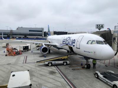 Photo of aircraft N976JT operated by JetBlue Airways