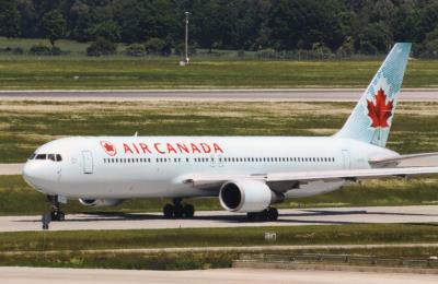 Image of aircraft registration C-GHOZ - A 767-375(ER) operated by Air Canada