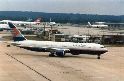 Image of aircraft registration C-FPCA - A 767-375(ER) operated by Canadian Airlines International