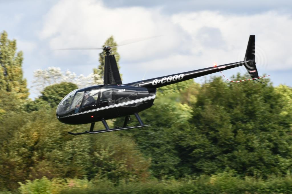 Photo of aircraft G-CGGG operated by Elstree Helicopters Ltd