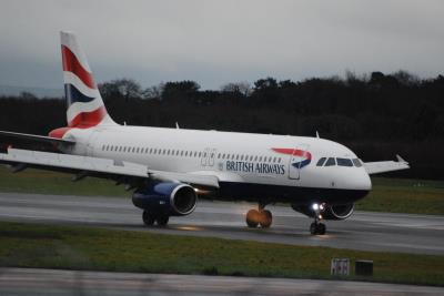 Photo of aircraft G-EUYL operated by British Airways