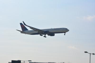 Image of aircraft registration N1607B - A 767-332(ER)(WL) operated by Delta Air Lines