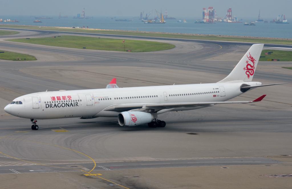 Photo of aircraft B-HWM operated by Dragonair