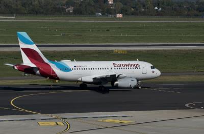 Photo of aircraft OE-LYZ operated by Eurowings Europe