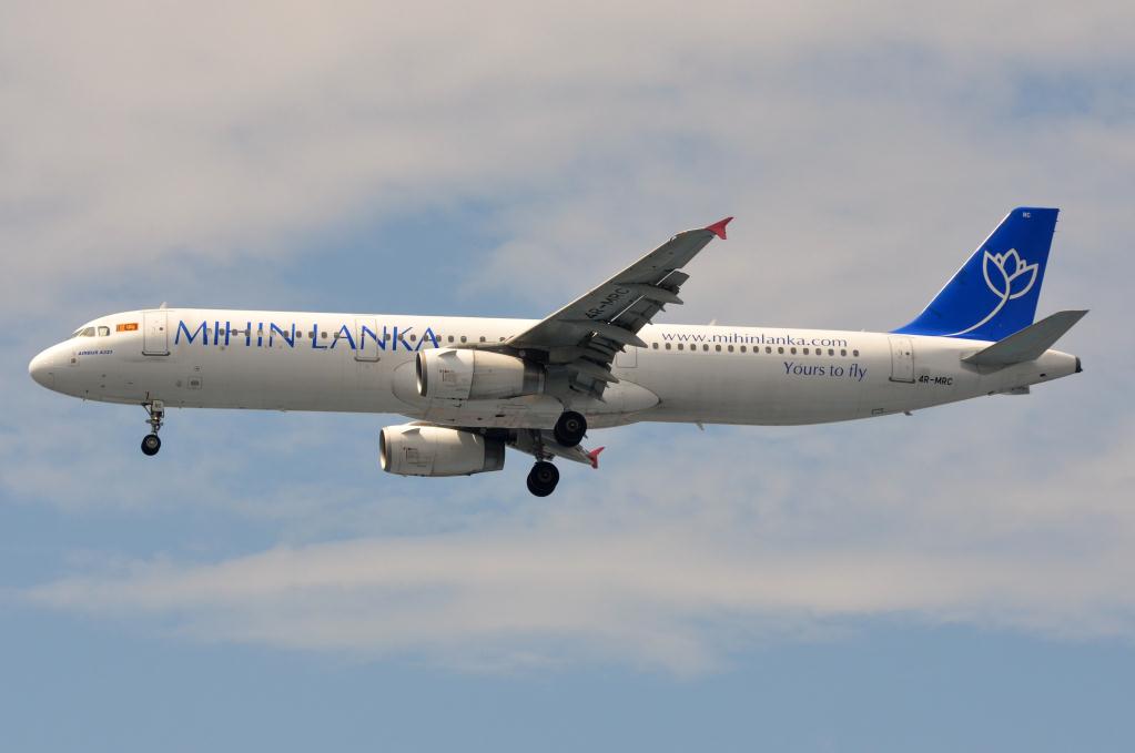 Photo of aircraft 4R-MRC operated by Mihin Lanka