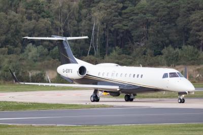 Photo of aircraft G-ERFX operated by Flexjet Ltd