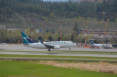 Image of aircraft registration C-FJWS - A 737-76N(WL) operated by WestJet