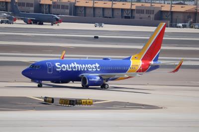 Photo of aircraft N208WN operated by Southwest Airlines