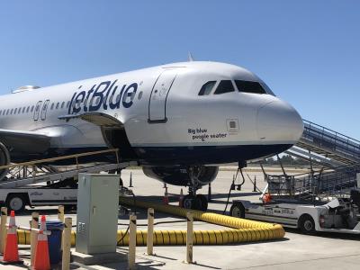 Photo of aircraft N705JB operated by JetBlue Airways