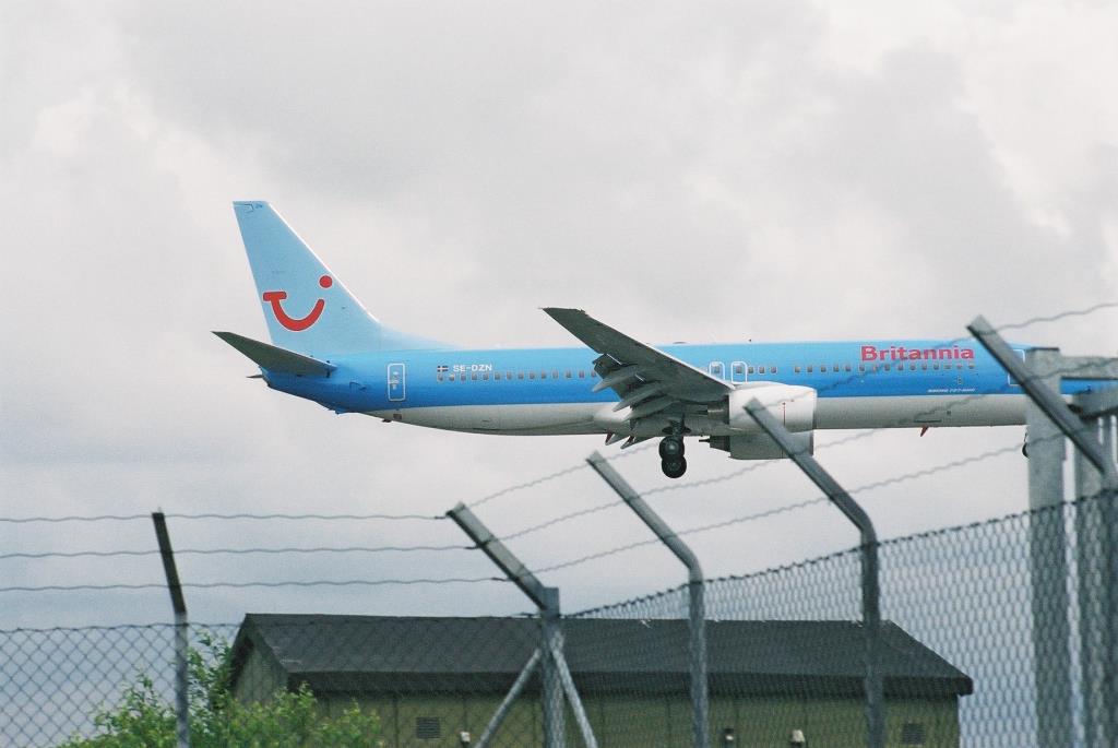 Photo of aircraft SE-DZN operated by Britannia Airways AB