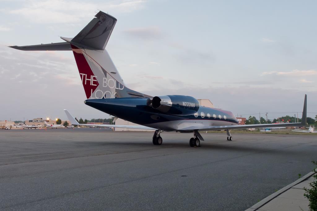 Photo of aircraft N777KK operated by Kohler Company