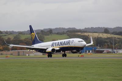Image of aircraft registration EI-DLY - A 737-8AS(WL) operated by Ryanair