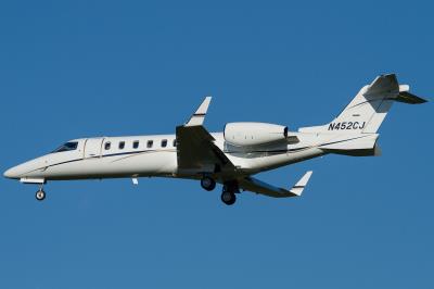 Photo of aircraft N452CJ operated by Wal-Mart Stores Inc