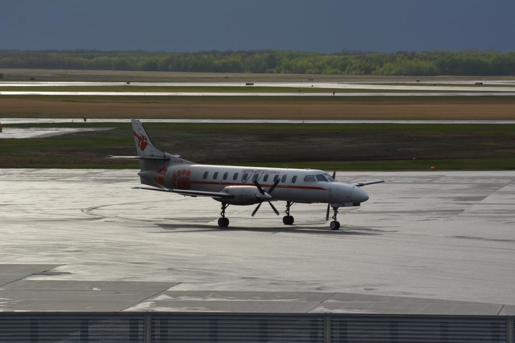 Photo of aircraft C-GJVW operated by Bearskin Airlines