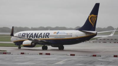 Photo of aircraft EI-DWC operated by Ryanair
