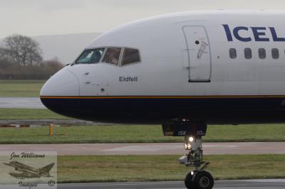 Photo of aircraft TF-ISK operated by Icelandair