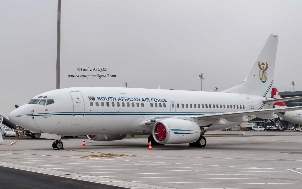 Photo of aircraft ZS-RSA operated by South African Air Force (SAAF)