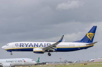 Photo of aircraft EI-DLC operated by Ryanair