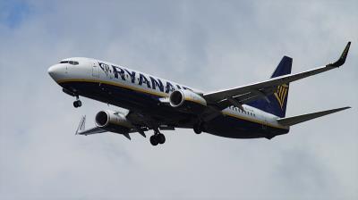 Photo of aircraft EI-GJB operated by Ryanair