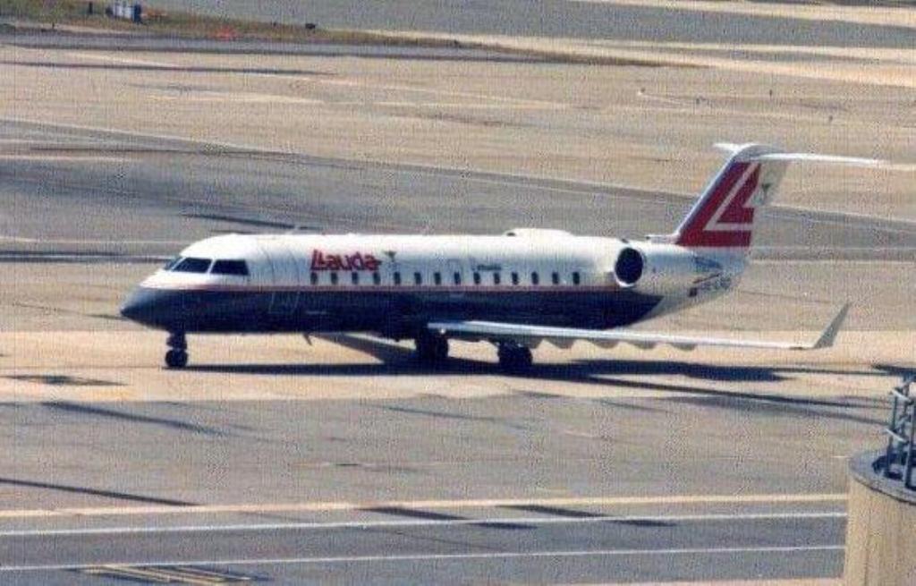 Photo of aircraft OE-LRD operated by Lauda Air