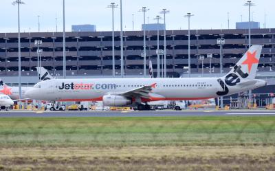 Photo of aircraft VH-VWT operated by Jetstar Airways