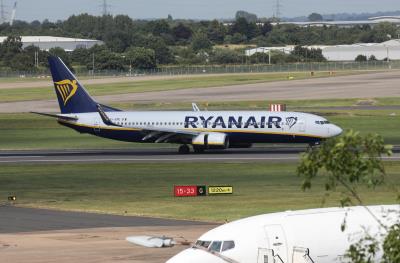 Photo of aircraft EI-EME operated by Ryanair