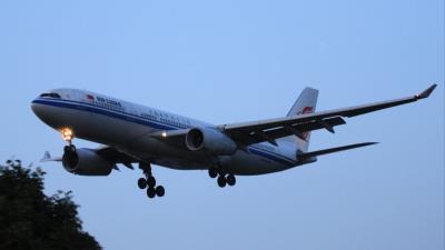 Image of aircraft registration B-6533 - A A330-243 operated by Air China
