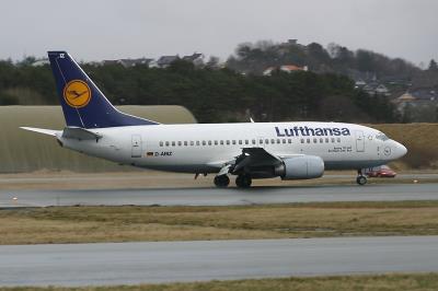 Photo of aircraft D-ABIZ operated by Lufthansa