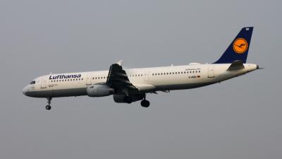 Photo of aircraft D-AISD operated by Lufthansa