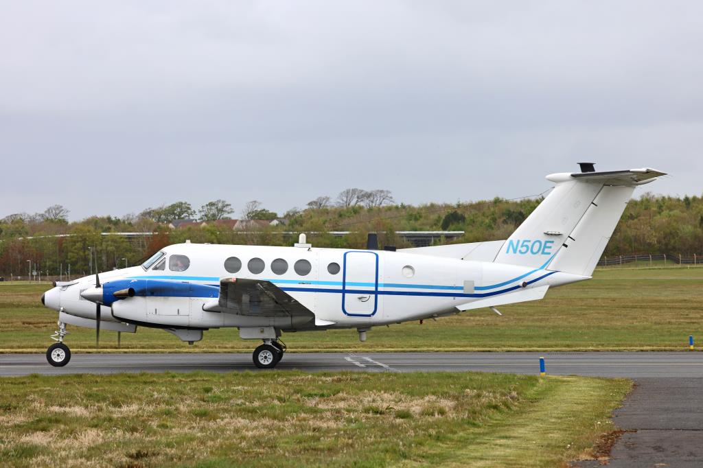 Photo of aircraft N50E operated by Dynamic AvLease Inc