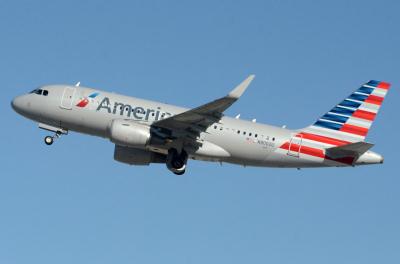 Photo of aircraft N9002U operated by American Airlines