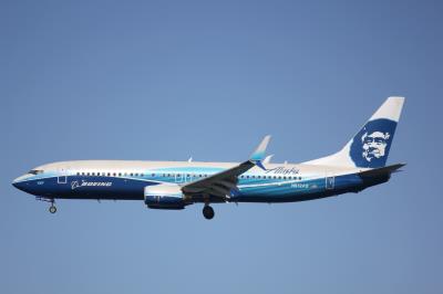 Image of aircraft registration N512AS - A 737-890(WL) operated by Alaska Airlines