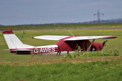 Photo of aircraft G-AWES operated by Robert James Wills