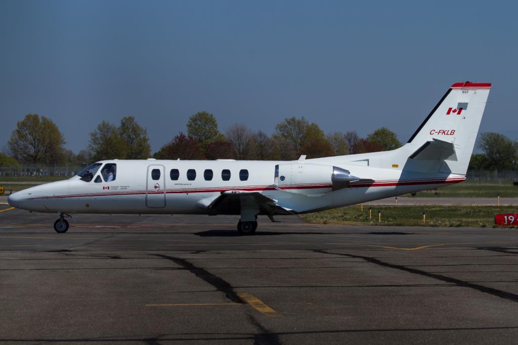 Photo of aircraft C-FKLB operated by Government of Canada-Department of Transport