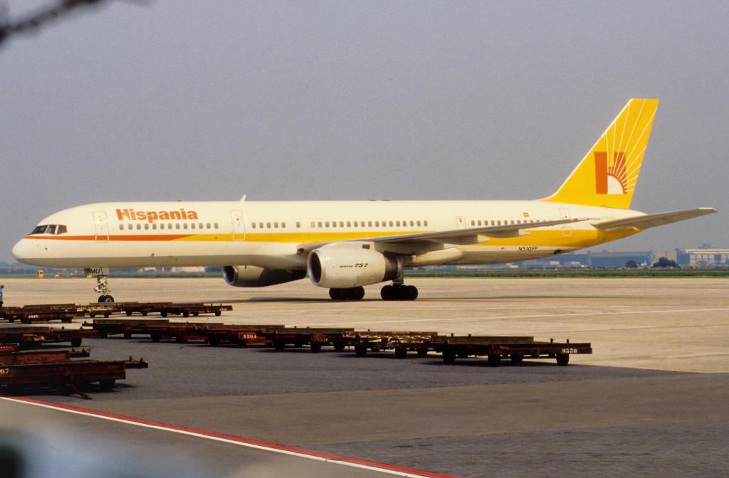 Photo of aircraft N510FP operated by Ansett Worldwide (AWAS)