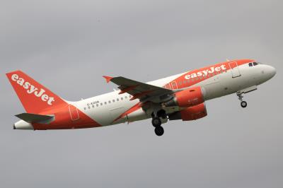 Photo of aircraft G-EZGN operated by easyJet